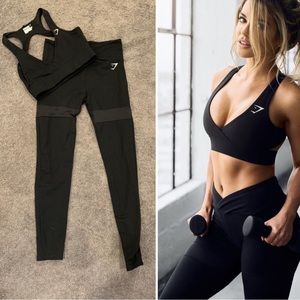 Gymshark x Nikki Blackketter Dynamic Set